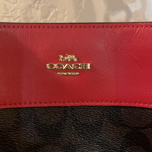 Coach Red Signature Lexy Brown Shoulder Bag Purse Leather Valentine - Picture 4 of 15